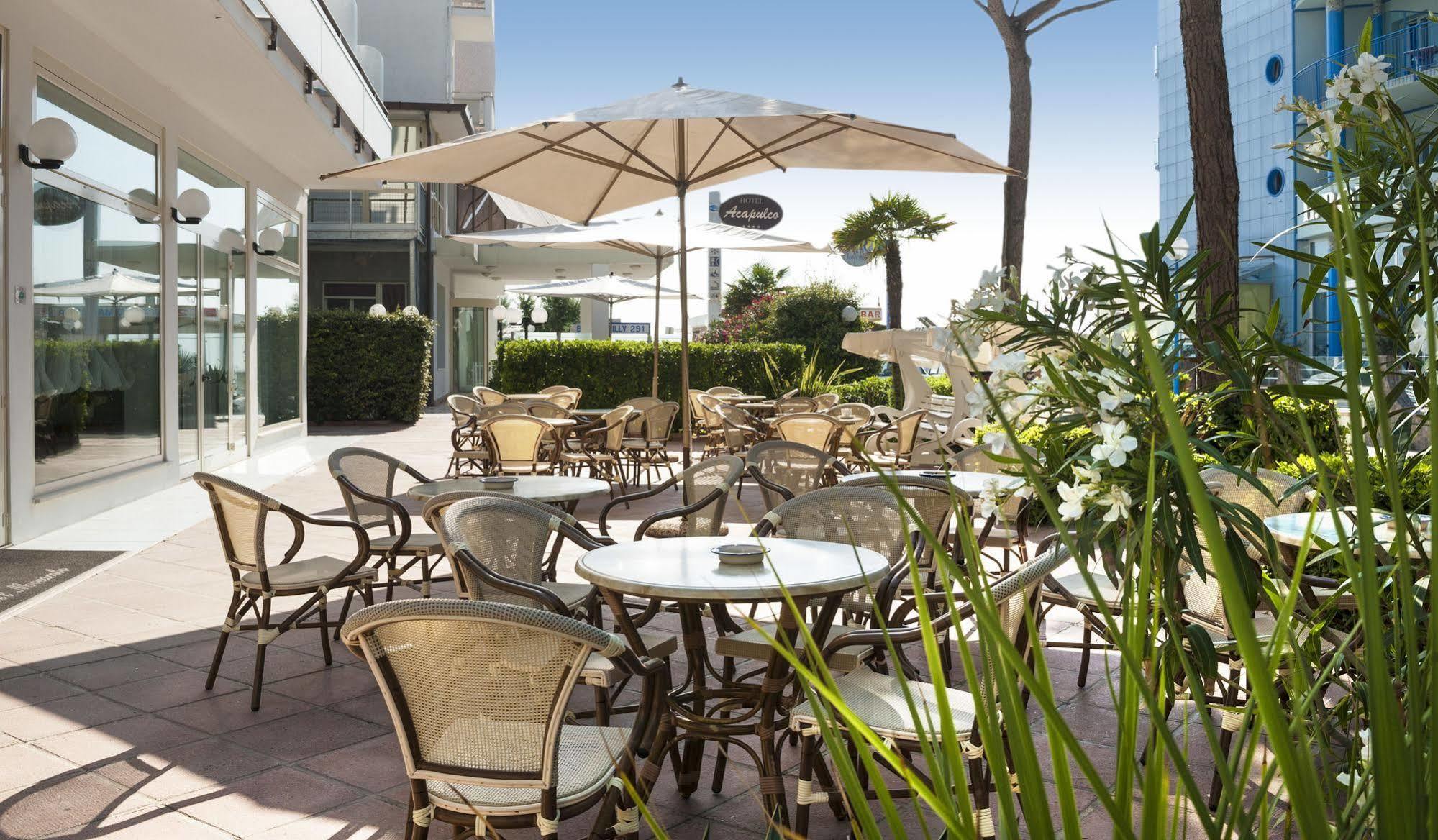 Hotel Mocambo 밀라노마리티마 외부 사진