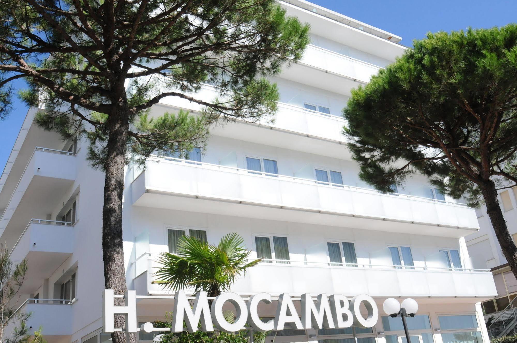 Hotel Mocambo 밀라노마리티마 외부 사진